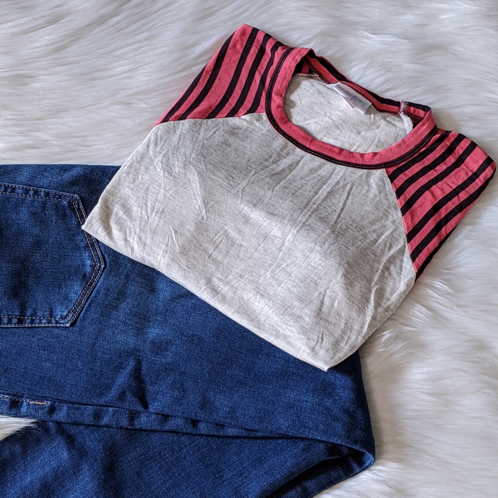 LulaRoe Randy Tee - Picture 2 of 3